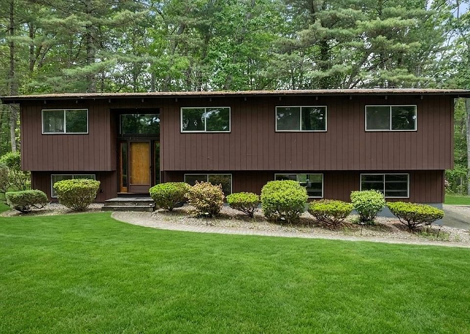 1st image of 20 Hunt Rd