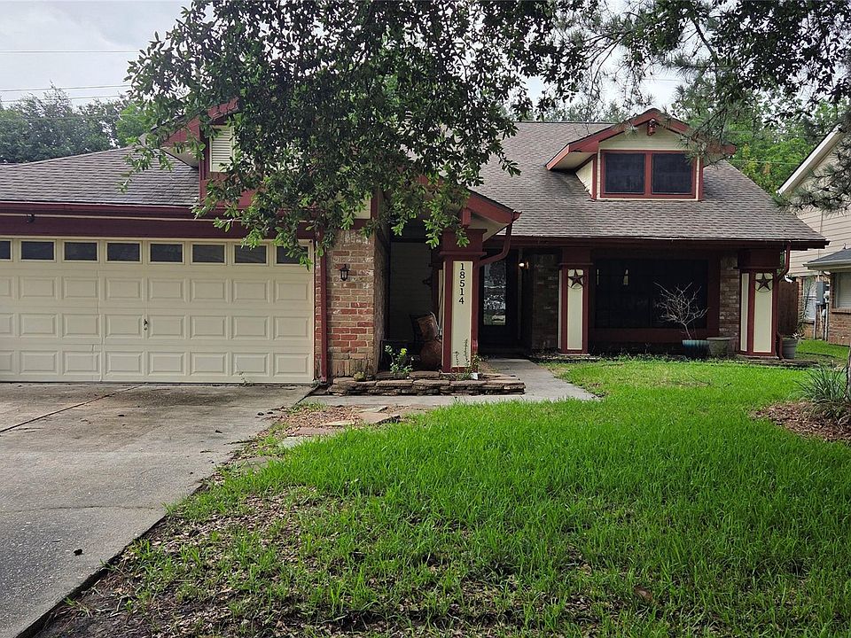 1st image of 18514 Islandbreeze Dr
