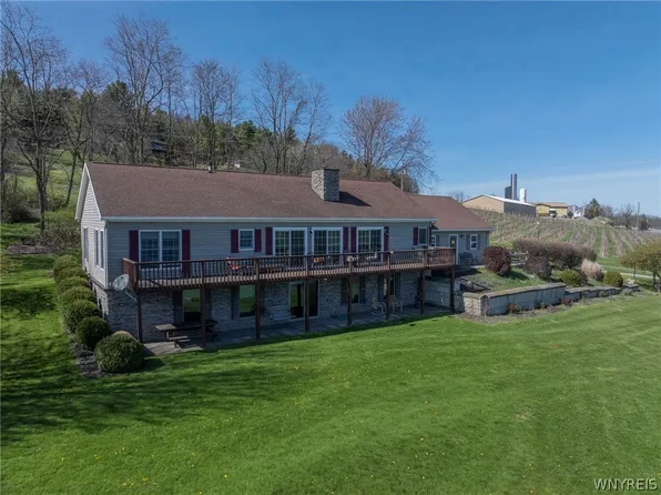 8781 Greyton H Taylor Memorial Dr, Hammondsport, NY 14840
