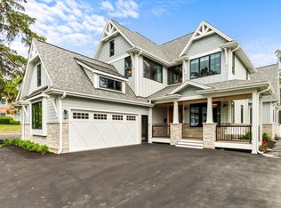 1229 W Main St, Lake Geneva, WI 53147