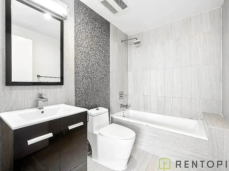 155 Meserole St #5D — Photo 6
