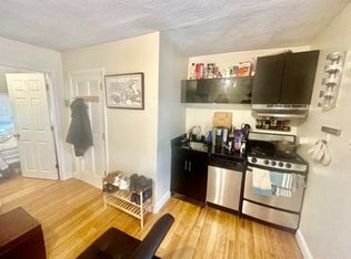 20 Bartlett Pl APT 5, Boston, MA 02113