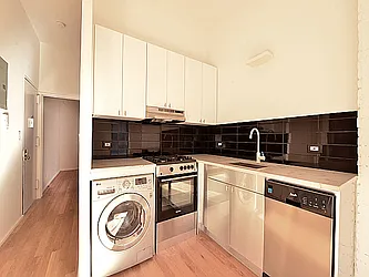 Rented by Cooper & Cooper Real Estate