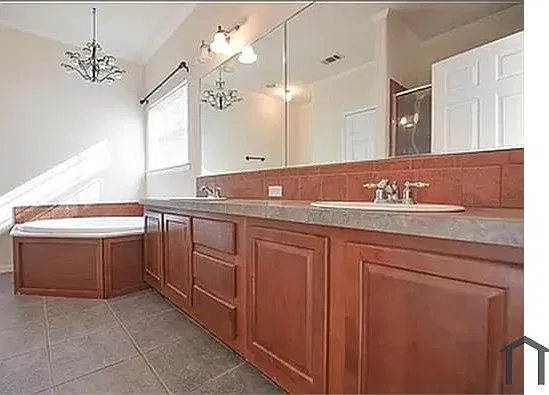 3 bed, 1560 sqft, $1,725 — Photo 3