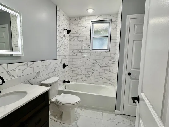 170 West 10th Street image 13 of 19