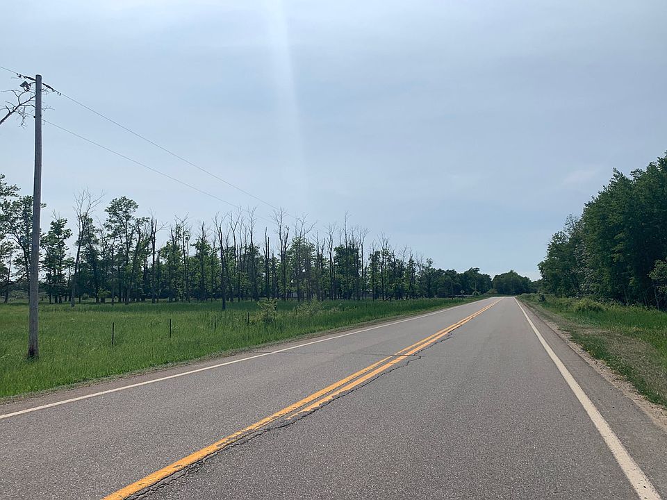 2nd image of 37686 Pincherry Rd