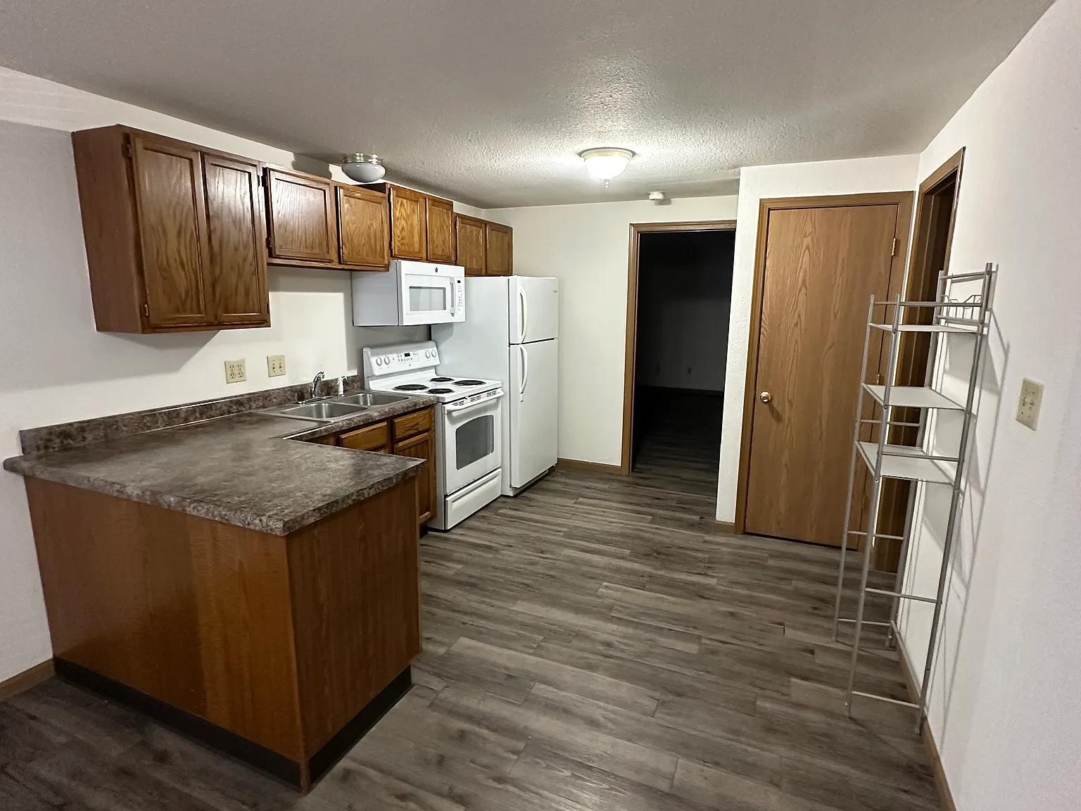 1 bed, 600 sqft, $700 — Photo 2