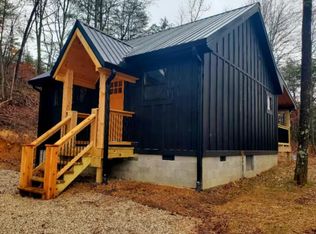 436 Ashland Camp Rd, Zoe, KY 41397