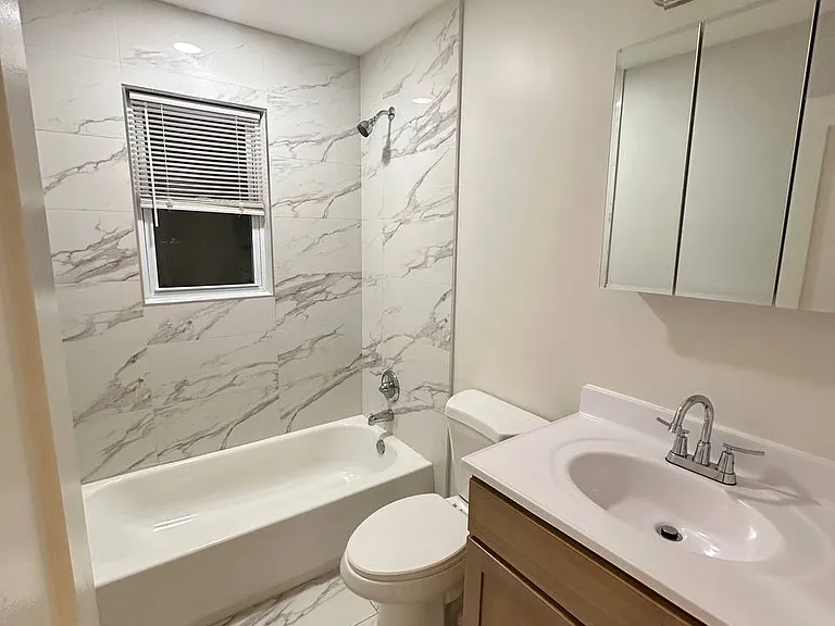 18 Hampton Rd #D10 — Photo 27
