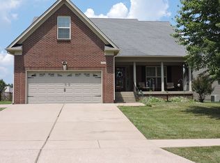1615 Overlook Cir, Shelbyville, KY 40065