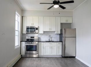 426 13th St #2, Union City, NJ 07087