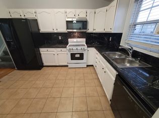 2113 Cross Trails Rd, Windsor Mill, MD 21244