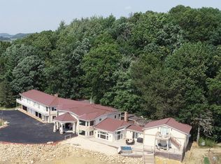 S234 Springer Rd, La Valle, WI 53941