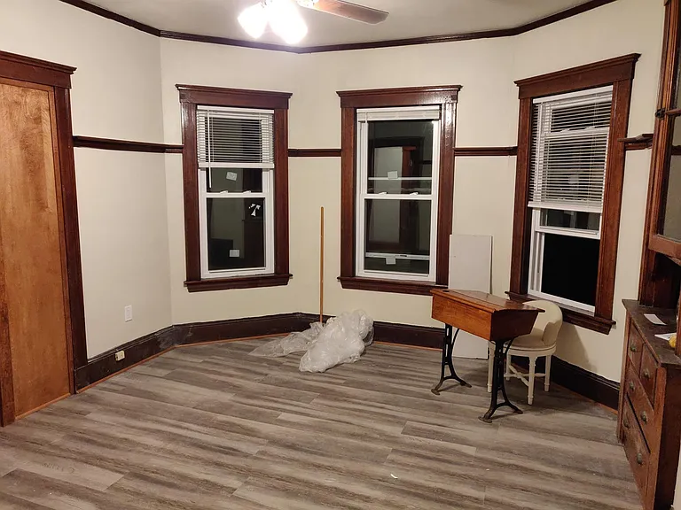 98 Heath St #2 — Photo 6
