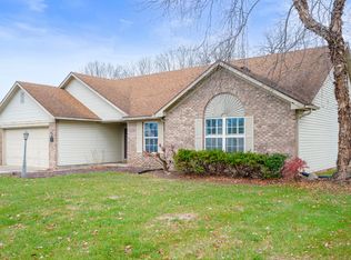 160 Oxford Ave, Pendleton, IN 46064