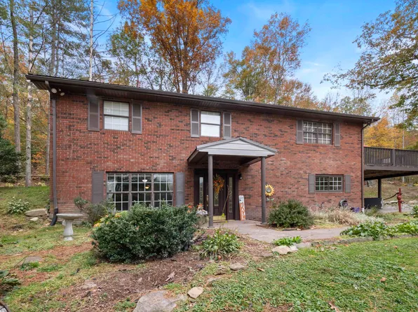 105 Day Rd, Grayson, KY 41143