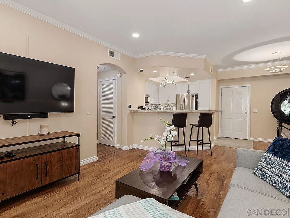 Family room facing kitchen