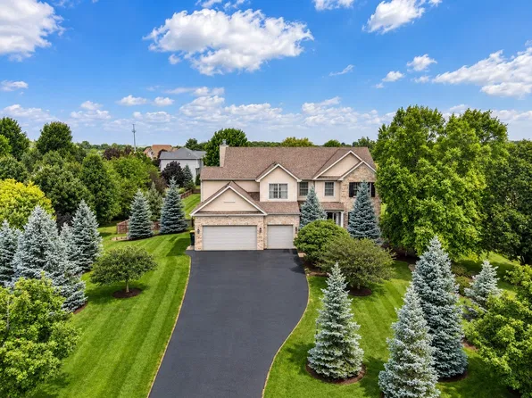 3822 Magnolia Dr, Spring Grove, IL 60081