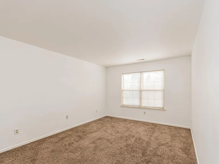 514 Cascade Ct — Photo 23