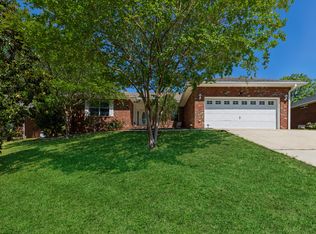 816 Travis Ct, Crestview, FL 32536