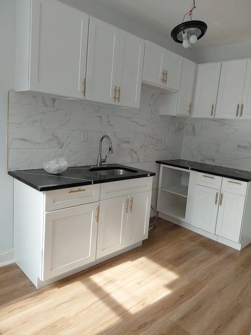4314 North Penn St — Photo 4