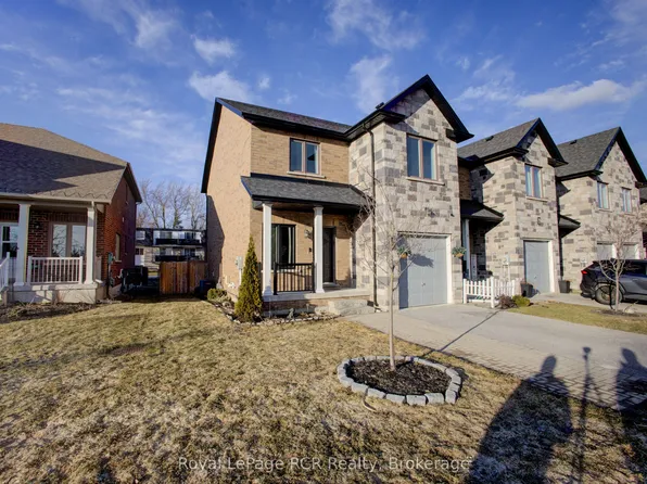 117 Berkshire Dr, Wellington North, ON N0G 1A0