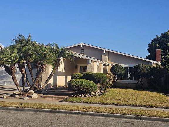 2nd image of 3410 Via Marina Ave