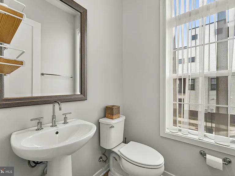 43433 Wilcox Ter — Photo 47