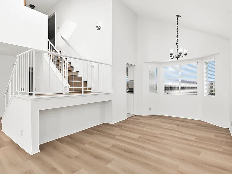 1719 Olamar Way — Photo 7