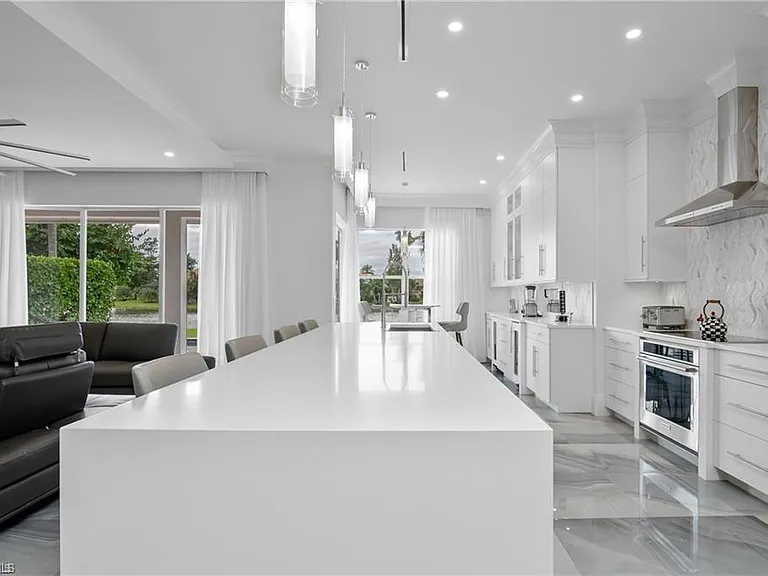 8967 Lely Island Cir — Photo 17