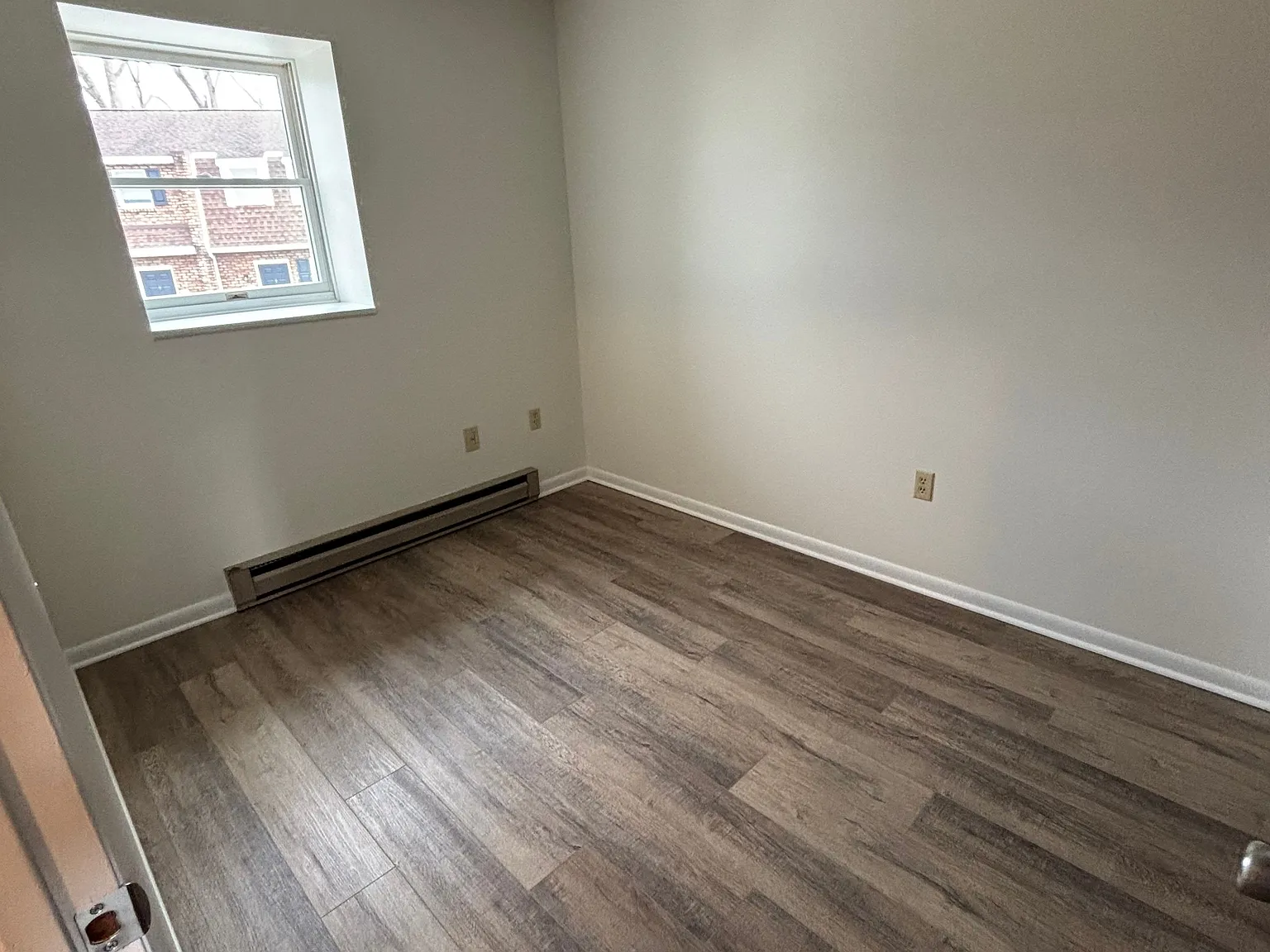 158 Bowman Rd — Photo 2