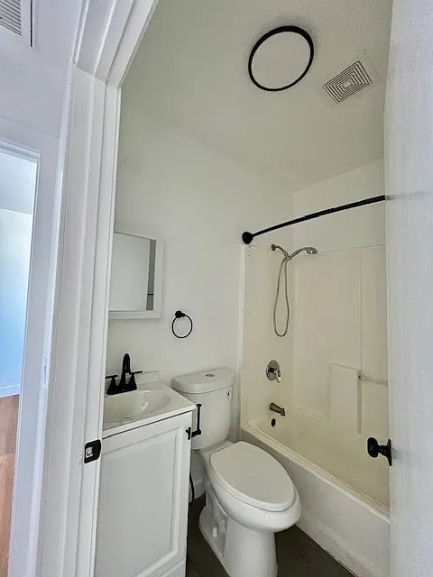 1246 W. 96th St. - 1246 — Photo 3