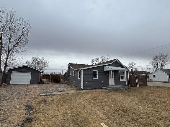 2nd image of 2820 W 6th Street
