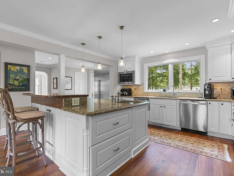 56 Saint Andrews Rd — Photo 12