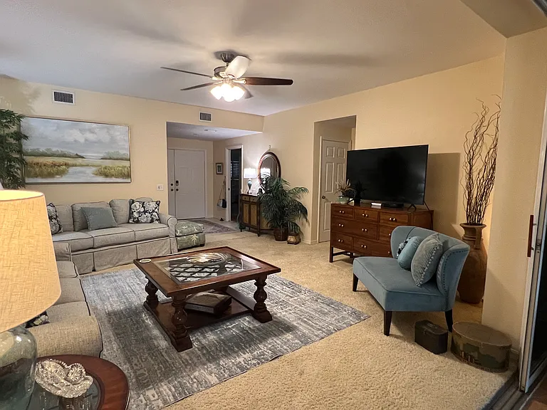 770 Waterford Dr #203 — Photo 6