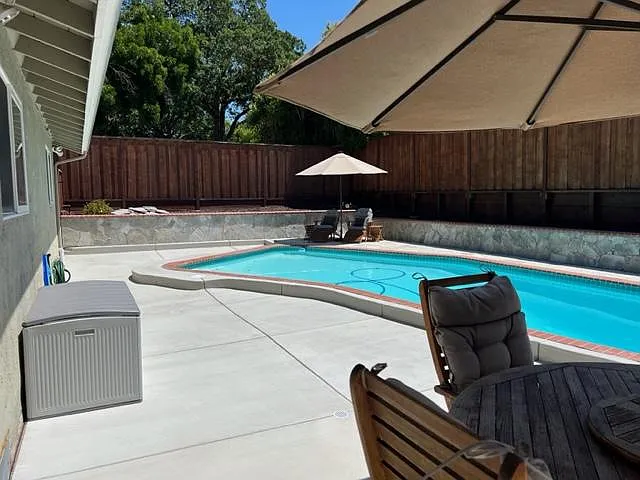 553 Bonita Ave — Photo 50