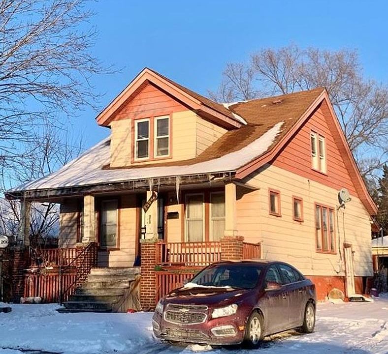 1st image of 20046 Washburn Ave