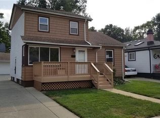 322 Roth Blvd, Clawson, MI 48017