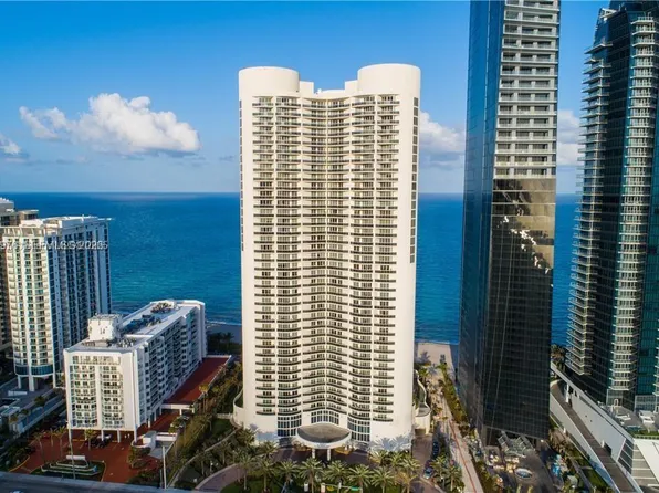 17201 Collins Ave APT 1704, Sunny Isles Beach, FL 33160