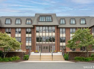 Barclay Court, West Hartford, CT 06105
