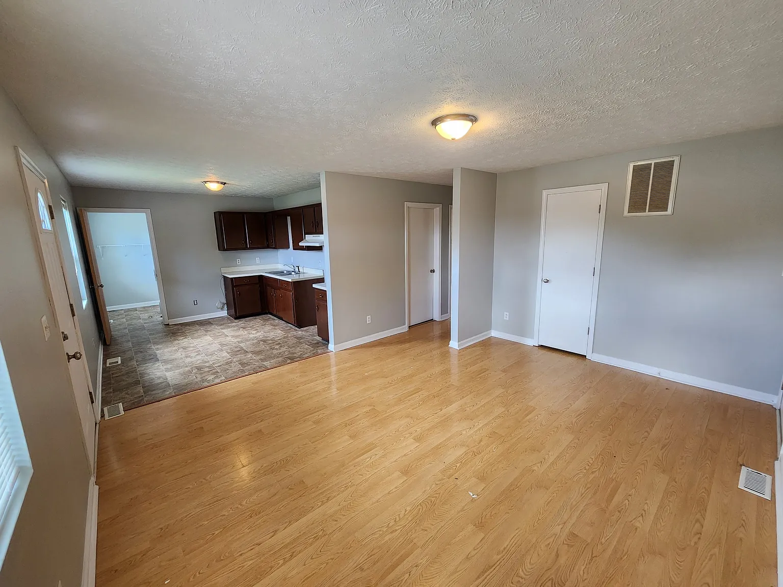 203.5 Dove Drive - 1 — Photo 2