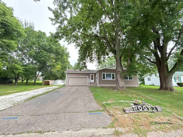 1018 10th St, Covington, IN 47932