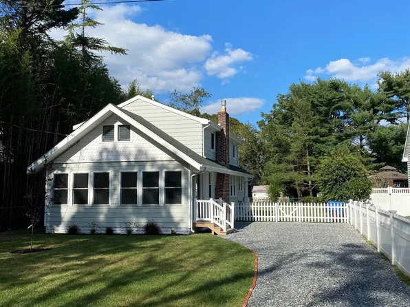 19 W Mapleshade Ln, Marmora, NJ 08223