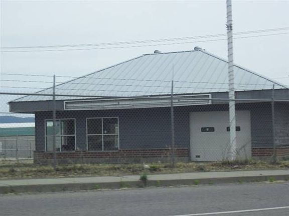 2nd image of 2903 N Madelia St