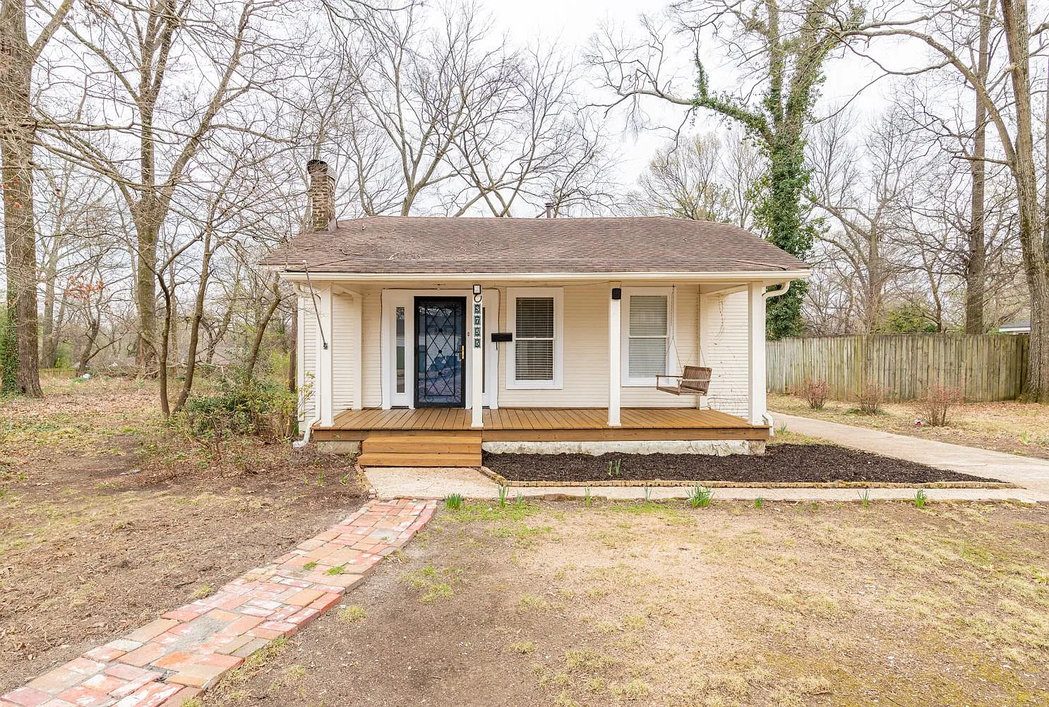 3755 Carnes Ave — Photo 1