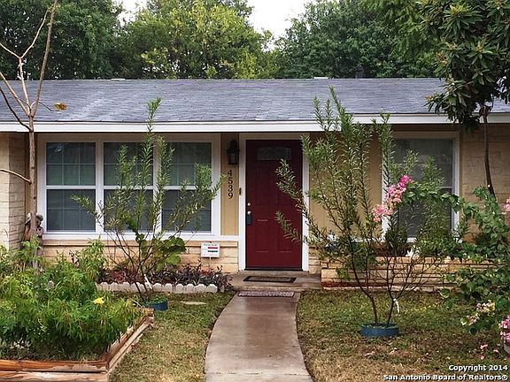 2nd image of 4539 E Cambray Dr