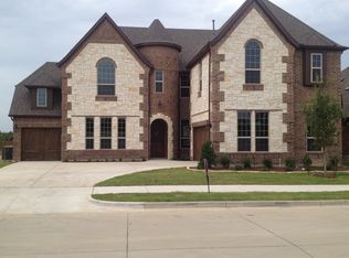 104 Diablo Dr, Burleson, TX 76028