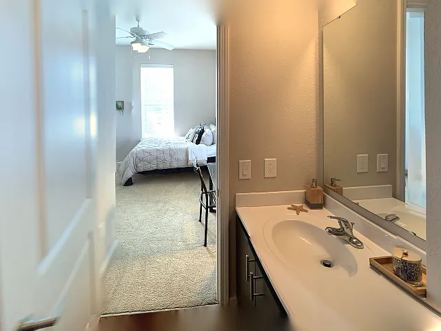 The Nest at 4955 — Photo 20
