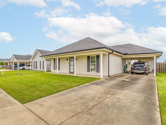 369 Daralyn Dr, Houma, LA 70363 | MLS #2024009809 | Zillow