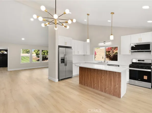 8013 Orangewood Dr, Rancho Cucamonga, CA 91730